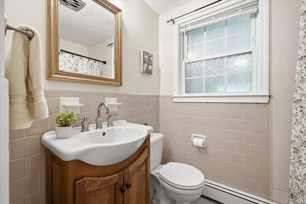 92 Lovering Street, Medway, MA, 92 Lovering Street, Medway, MA Photo #19