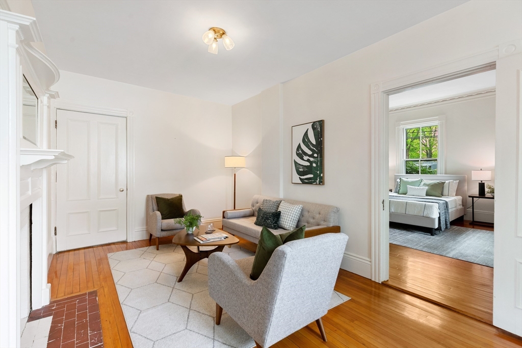 14 Russell St #3, Arlington, MA Photo #11