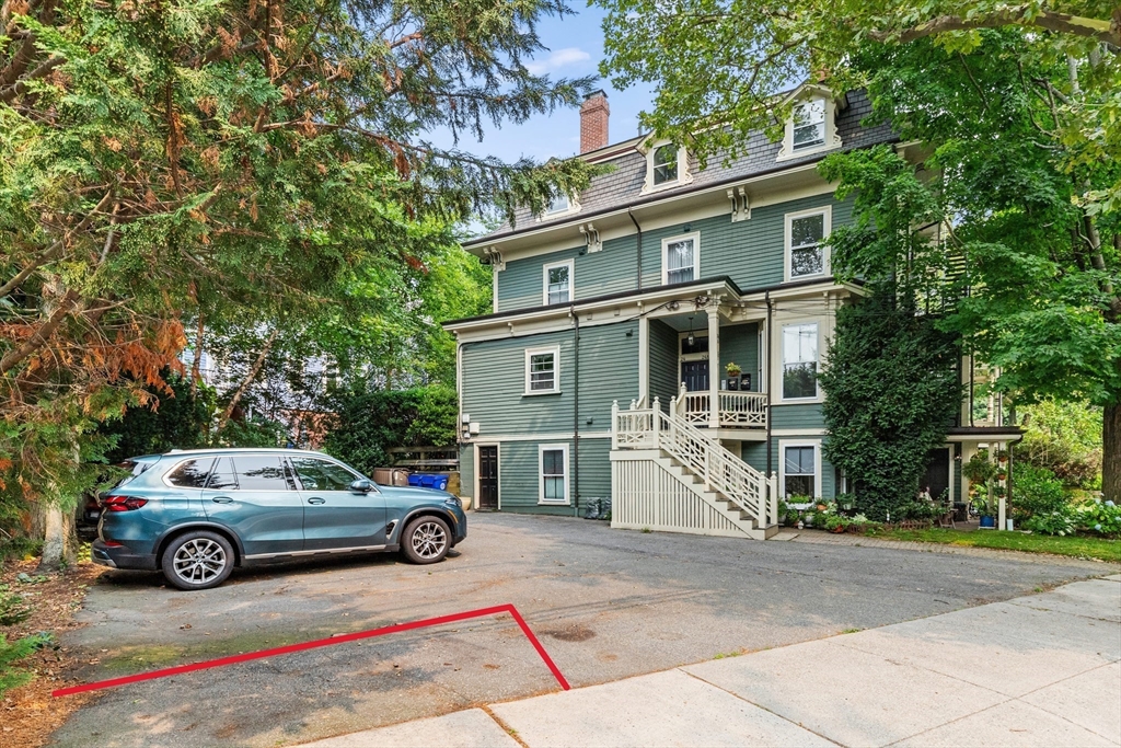 14 Russell St #3, Arlington, MA Photo #22