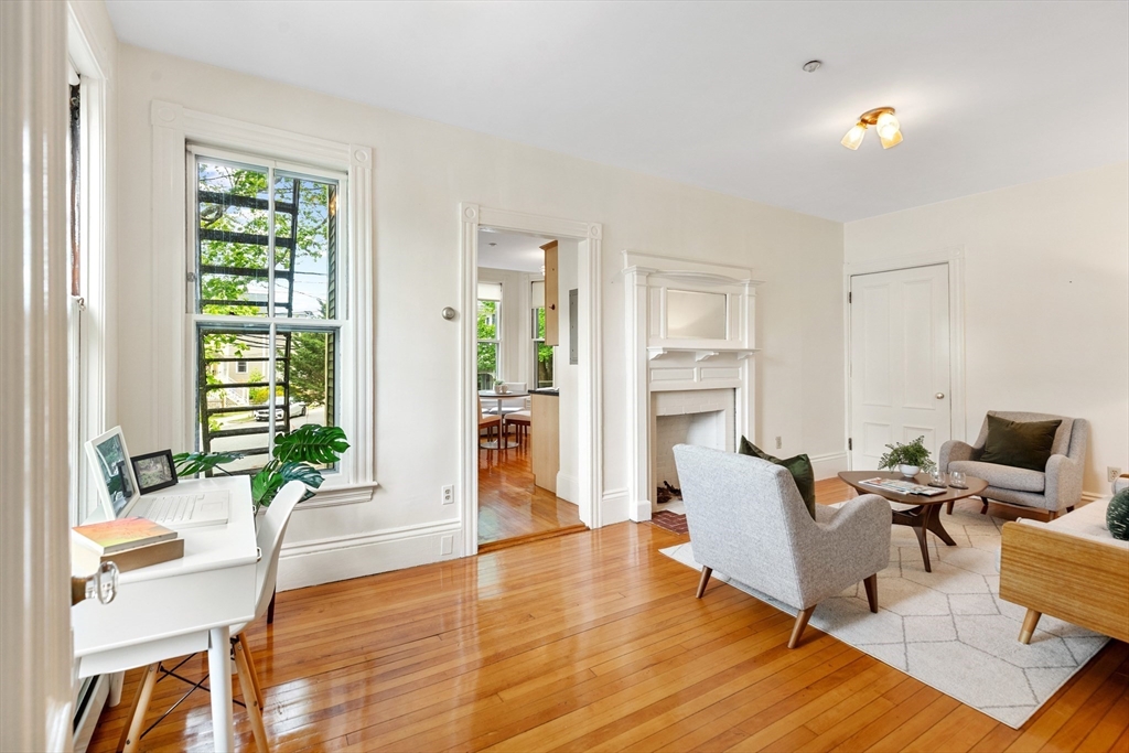 14 Russell St #3, Arlington, MA Photo #7