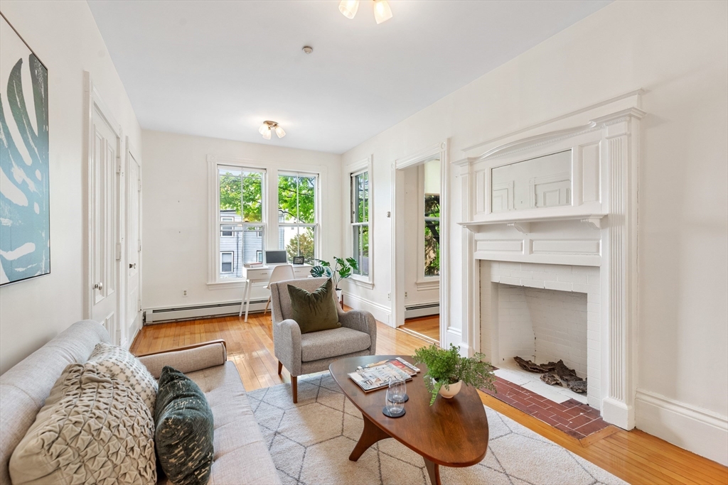 14 Russell St #3, Arlington, MA Photo #9