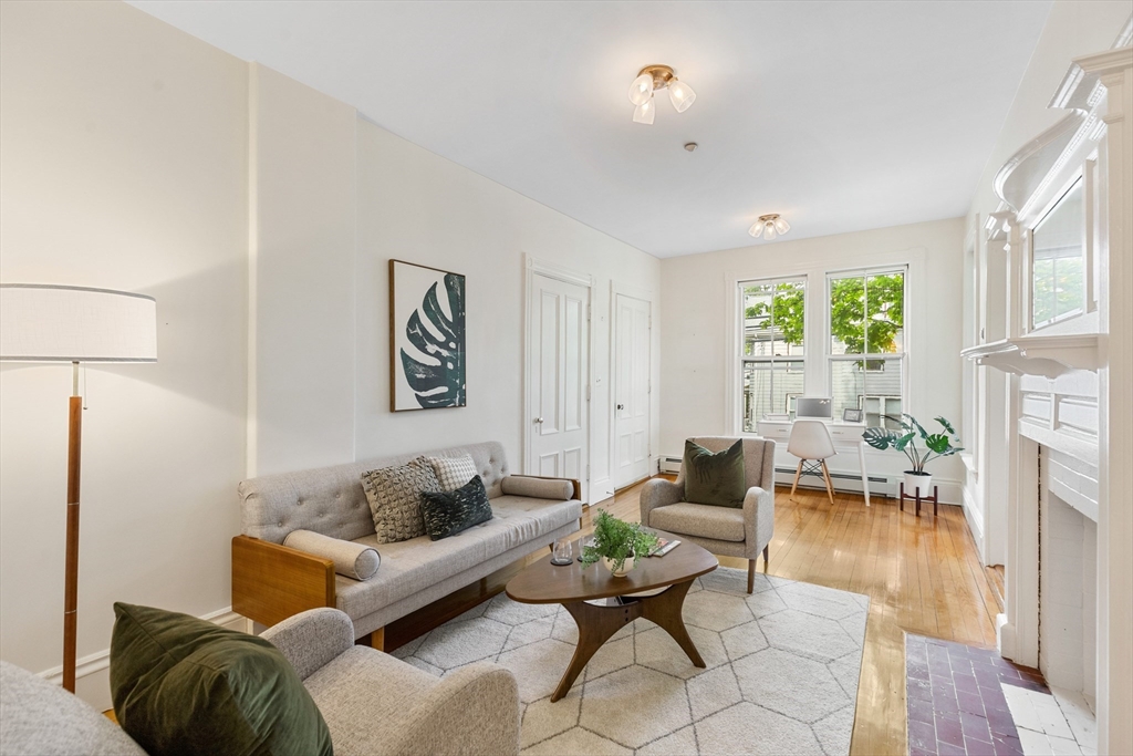 14 Russell St #3, Arlington, MA Photo #10