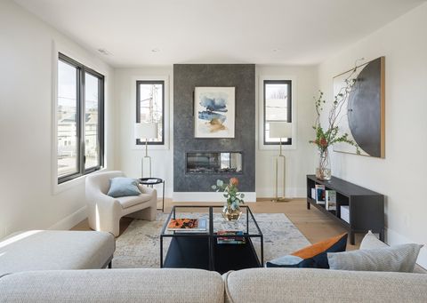 265-267 River Street 265 Newton MA 02465