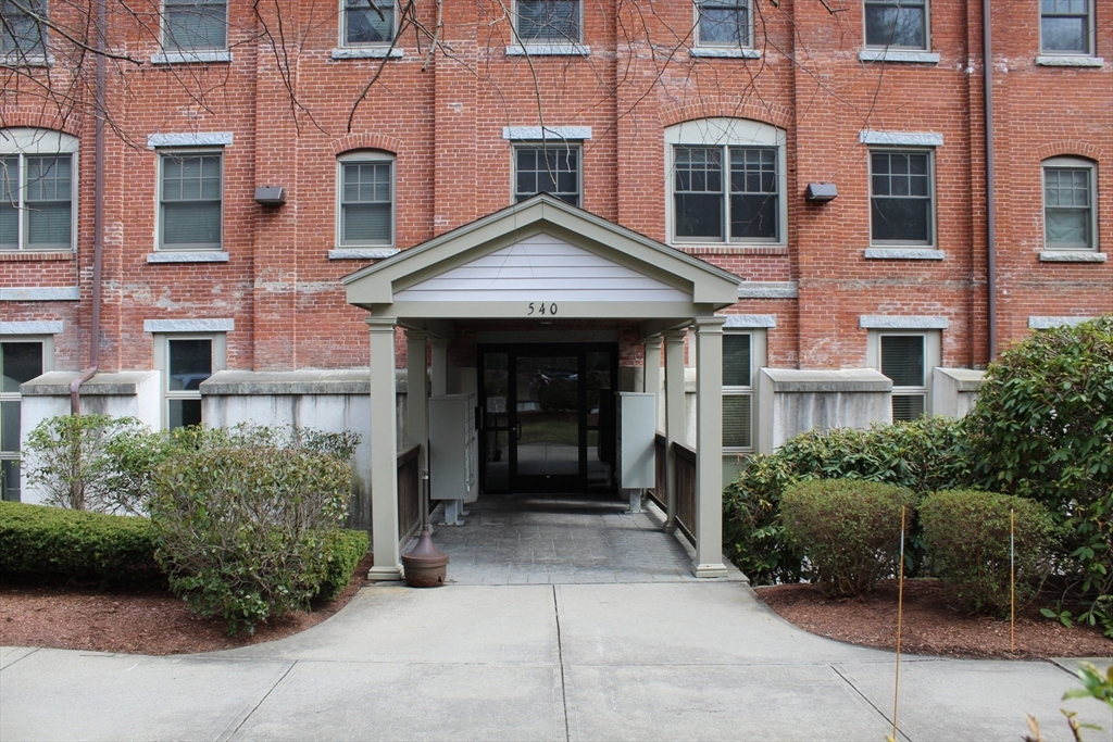 540 Main Street 205