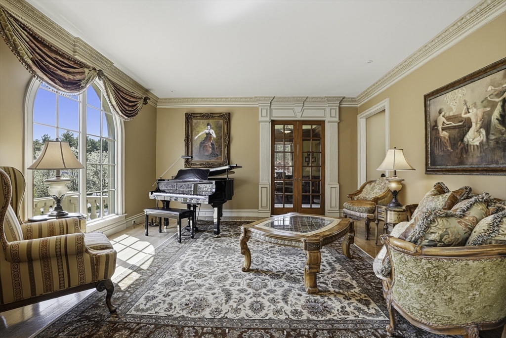 9 Wescott Drive