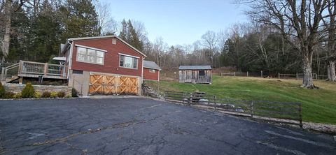 117 Russellville Rd Southampton MA 01073