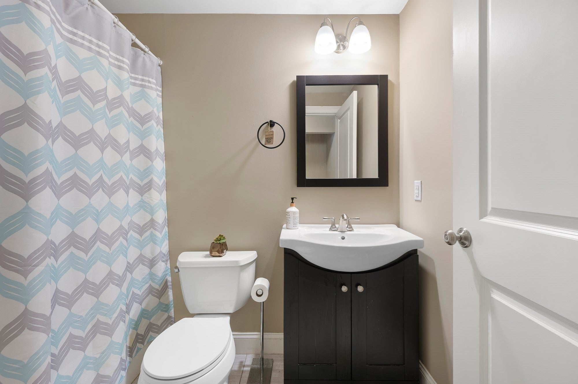 210 S Quinsigamond Ave #2, Shrewsbury, MA Photo #26