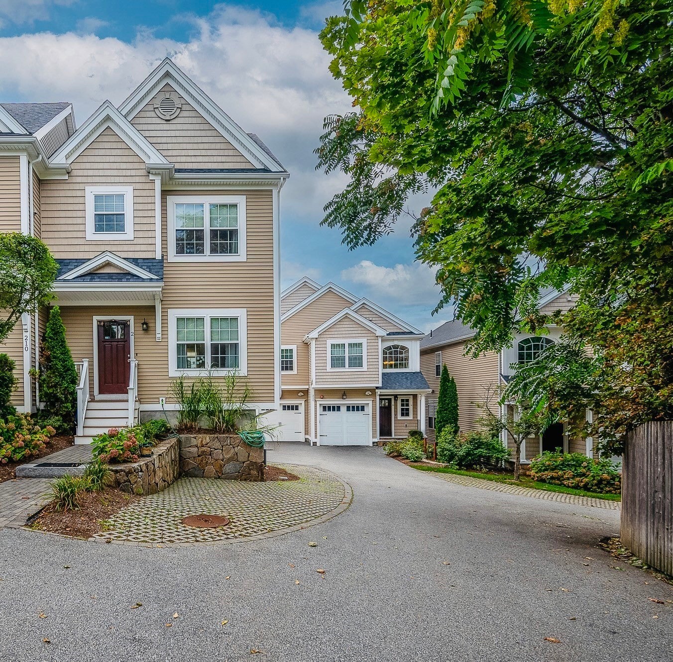 210 S Quinsigamond Ave #2, Shrewsbury, MA Photo #2