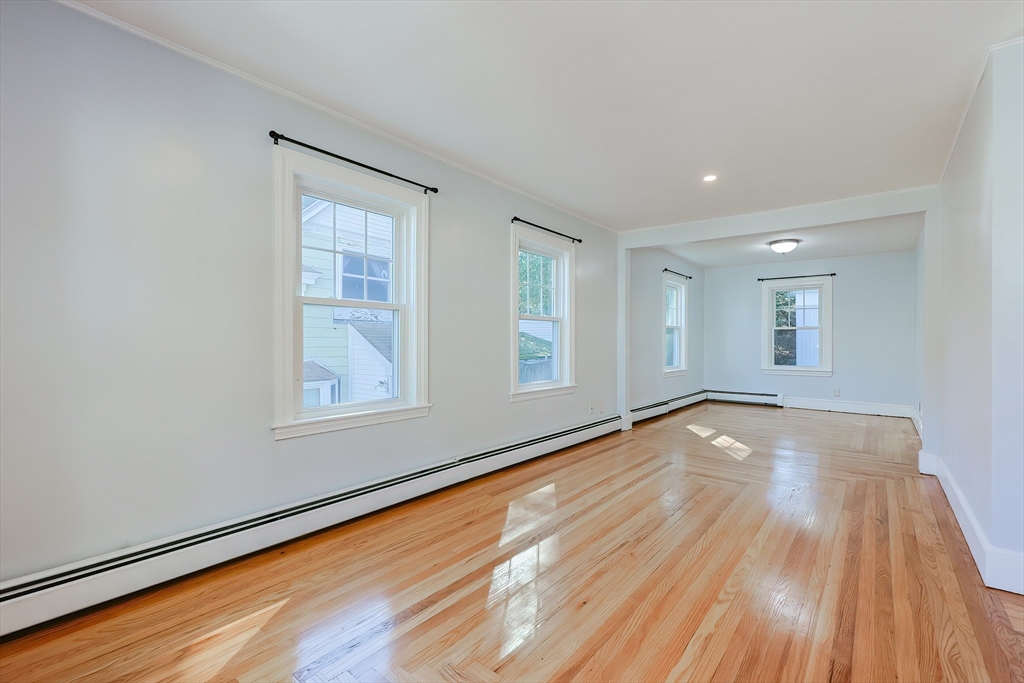 37 Maplewood Ave