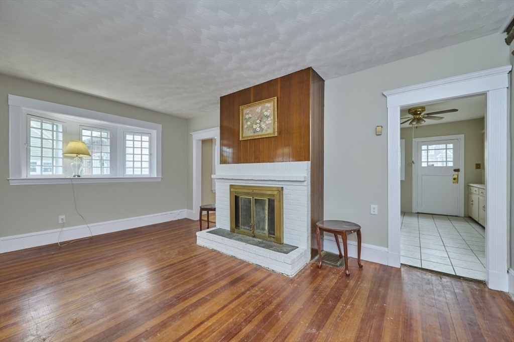 23 Taunton Ave, Boston, MA Photo #6