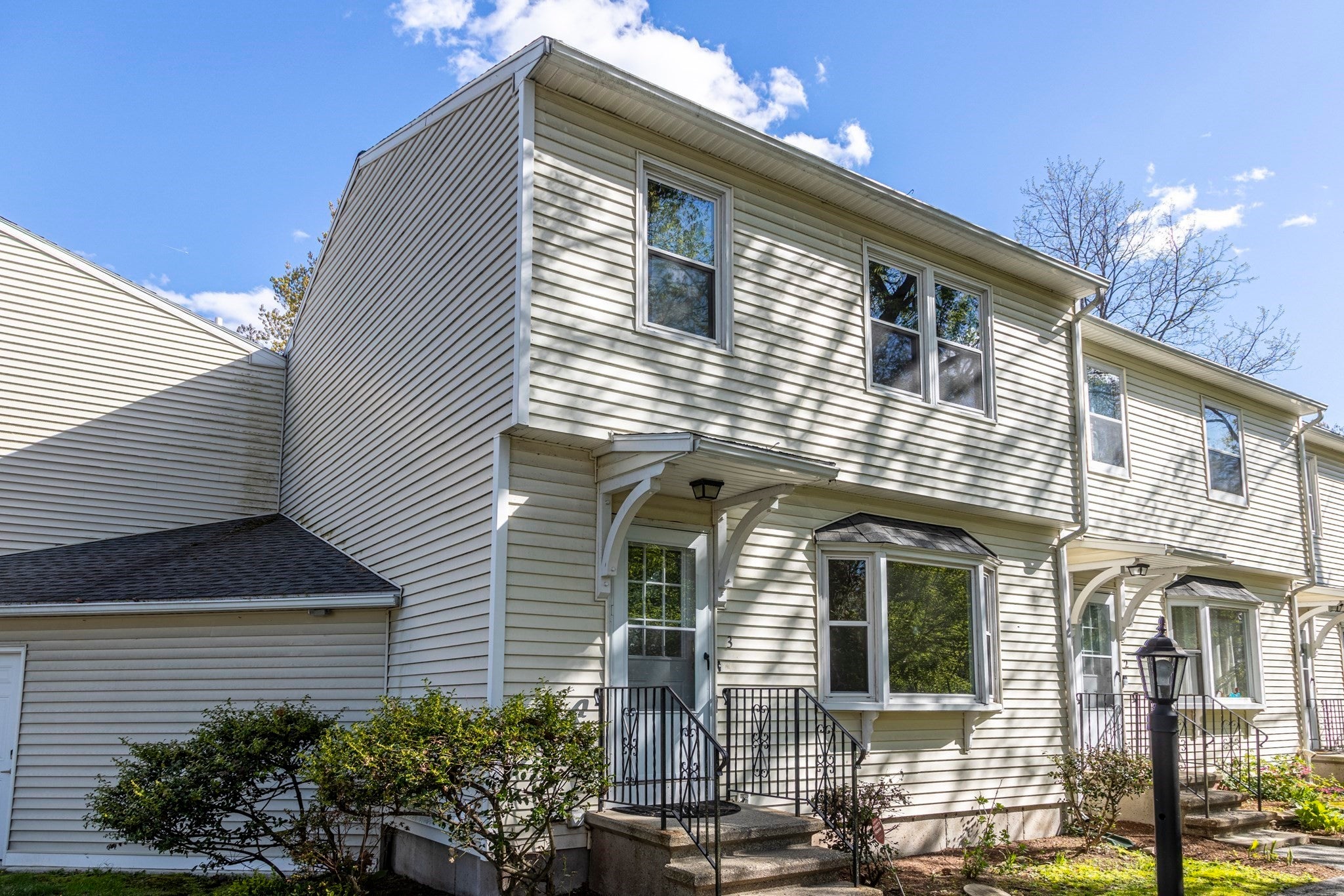 Photo of 357 Boylston St, Lowell, MA