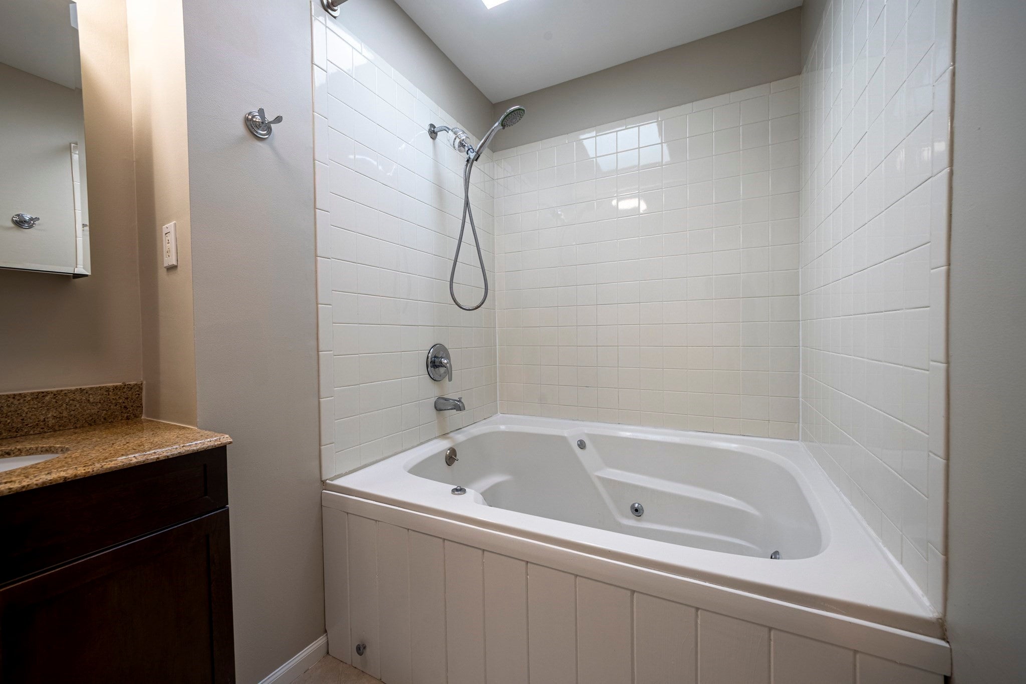 357 Boylston St #3, Lowell, MA, 357 Boylston St #3, Lowell, MA Photo #23