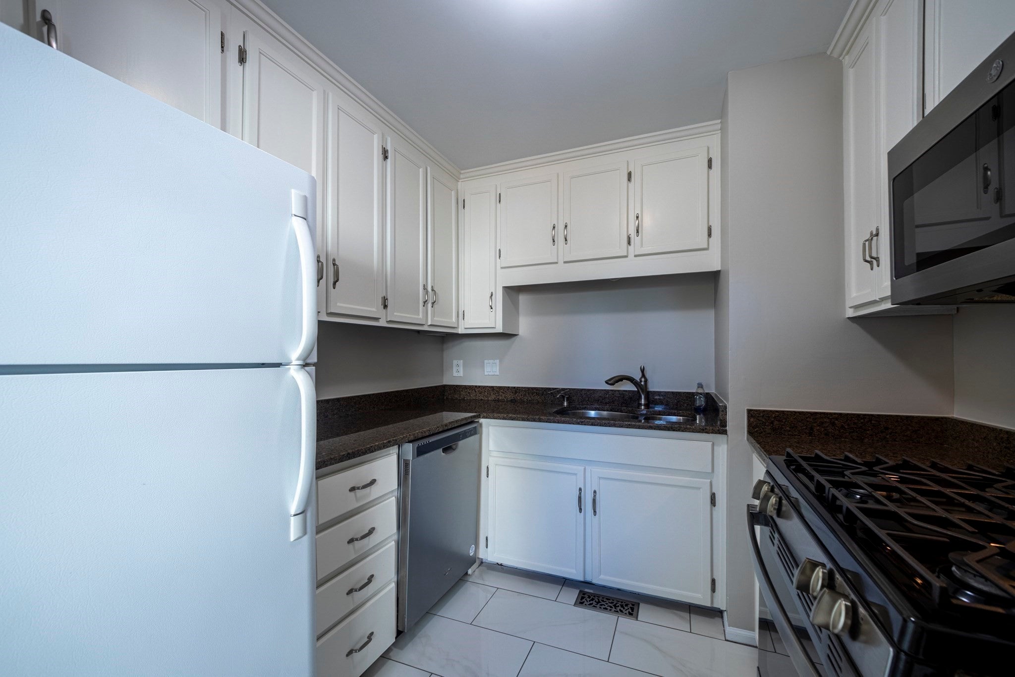 357 Boylston St #3, Lowell, MA, 357 Boylston St #3, Lowell, MA Photo #9