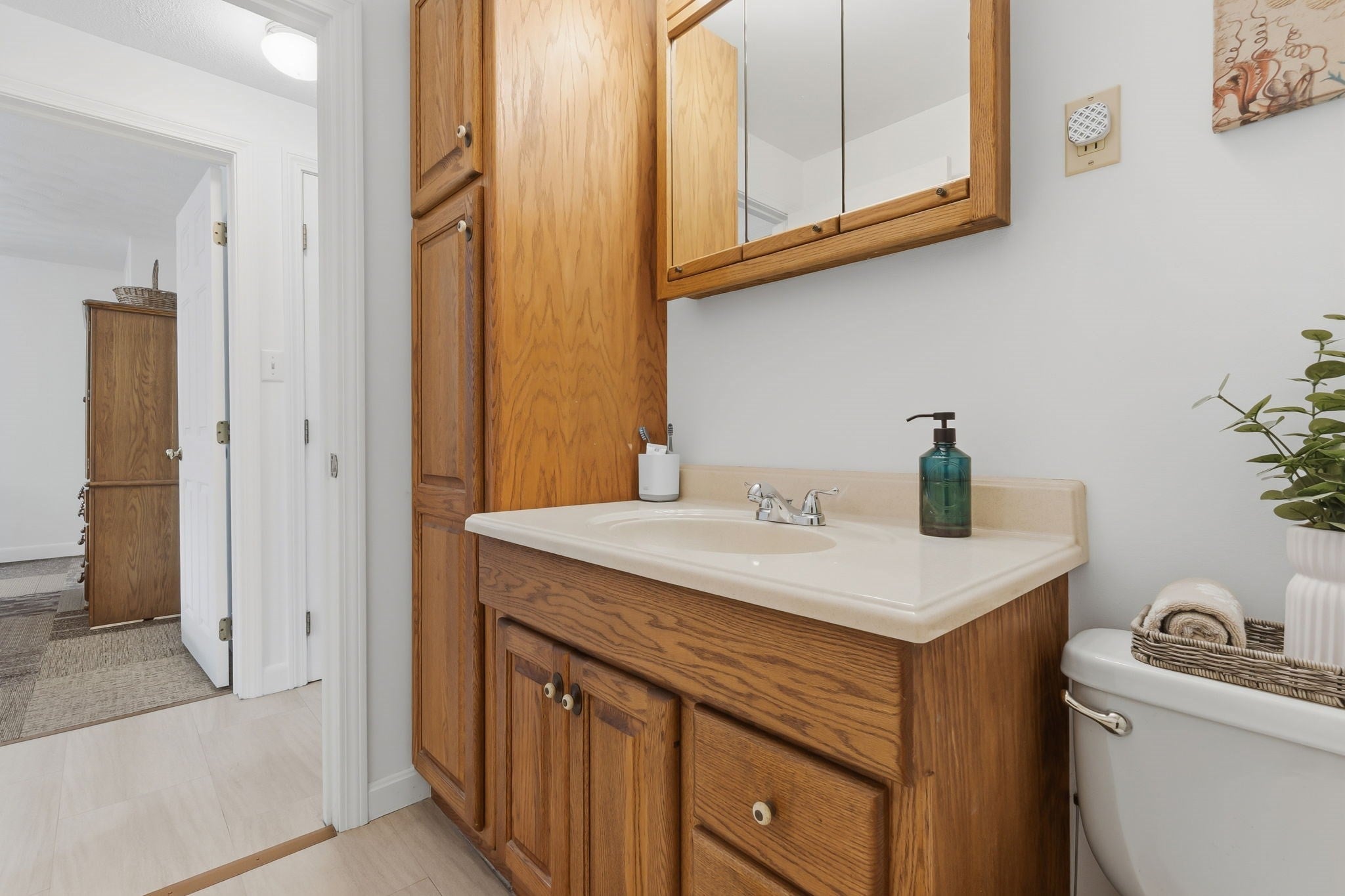 11 Grover St, Beverly, MA Photo #14