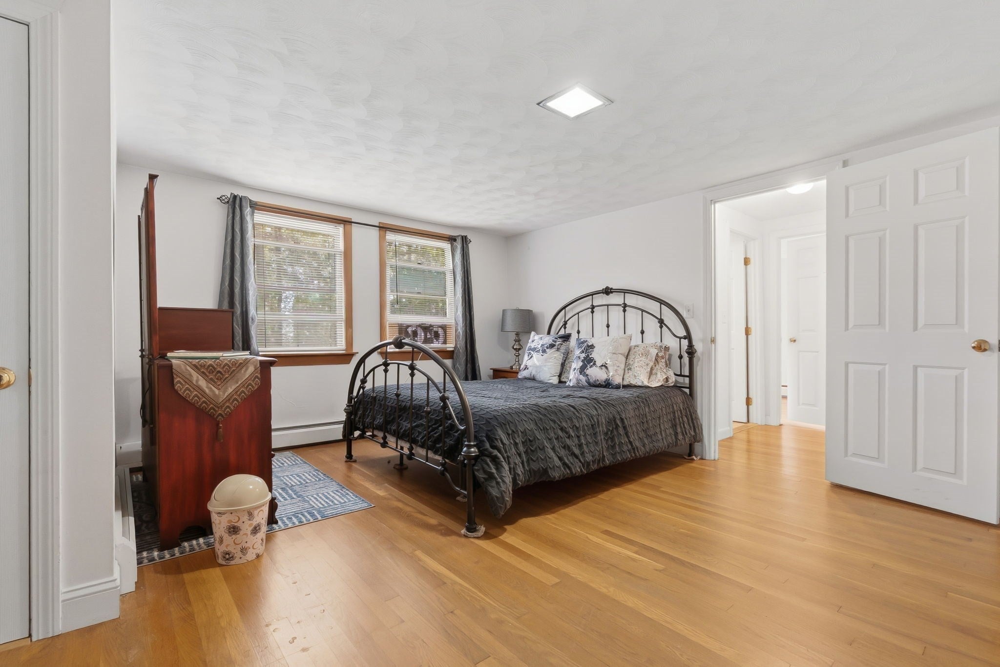 11 Grover St, Beverly, MA Photo #29