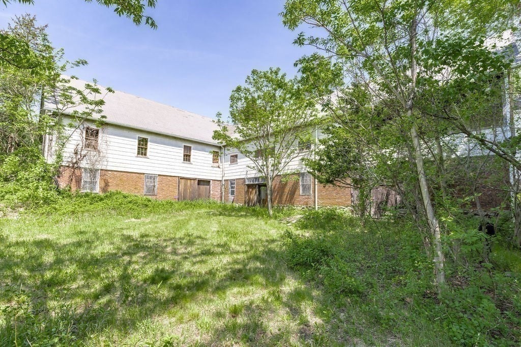 69 Forest St, Sherborn, MA, 69 Forest St, Sherborn, MA Photo #34