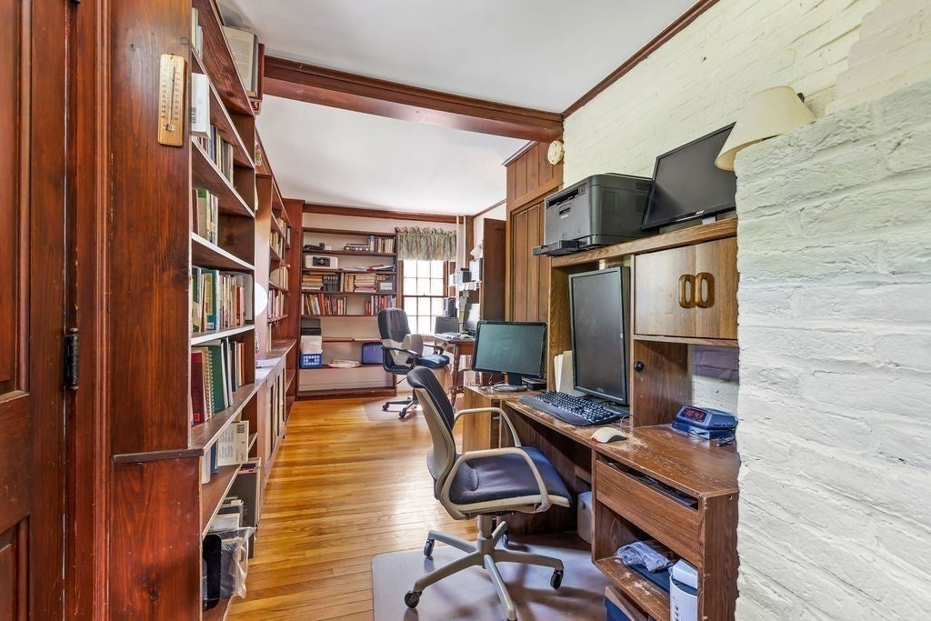 69 Forest St, Sherborn, MA, 69 Forest St, Sherborn, MA Photo #13