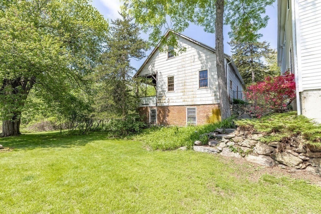 69 Forest St, Sherborn, MA, 69 Forest St, Sherborn, MA Photo #6