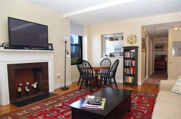 4 Charlesgate E 602
