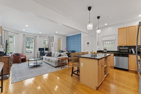 Photo of 146 Clifton Street #4, Malden, MA 02148 (MLS # 73553423)
