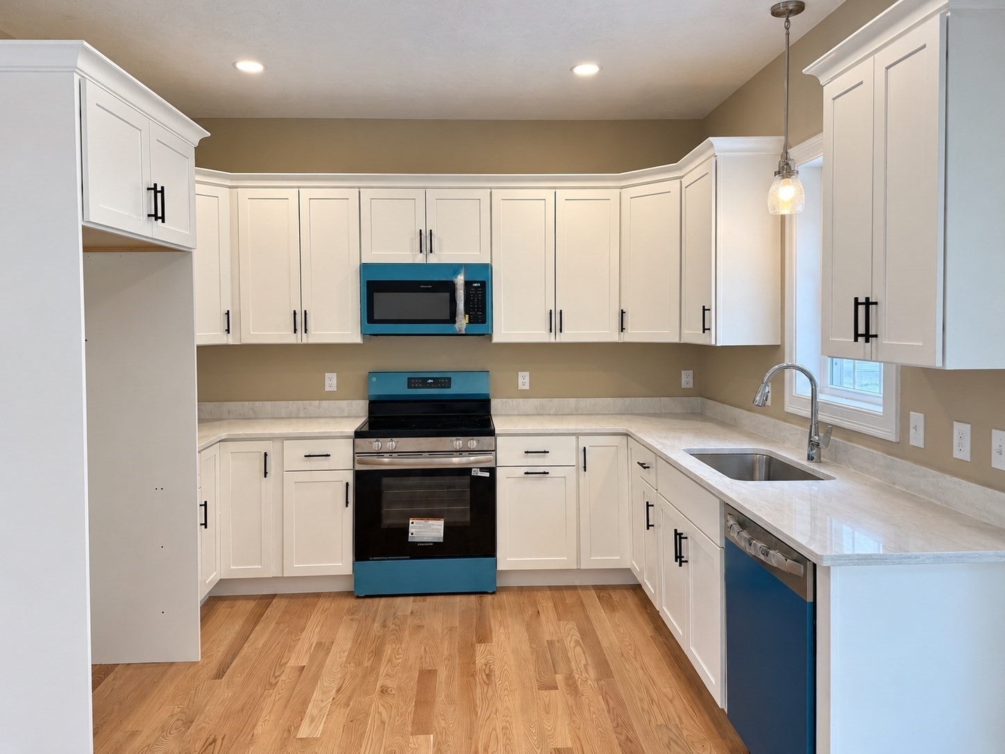 23 Water St, Berkley, MA, 23 Water St, Berkley, MA Photo #8