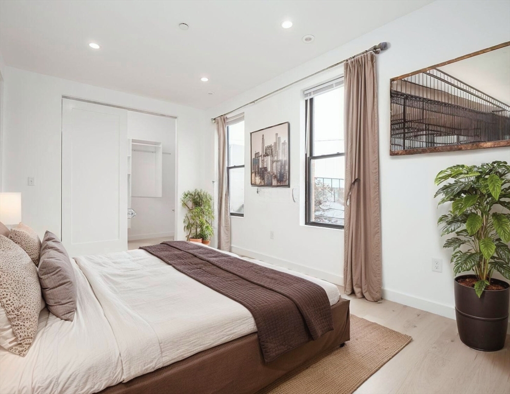 340 West 2nd Street 19