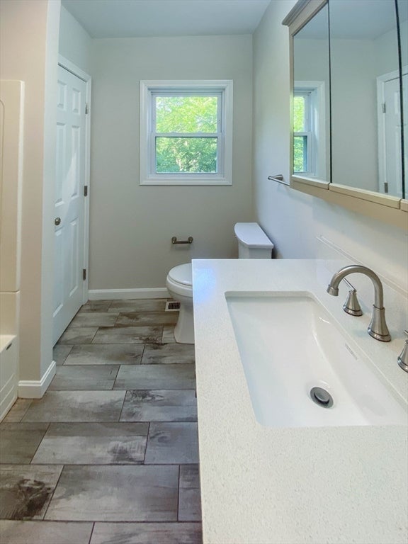 6 Carter Street, Webster, MA, 6 Carter Street, Webster, MA Photo #17