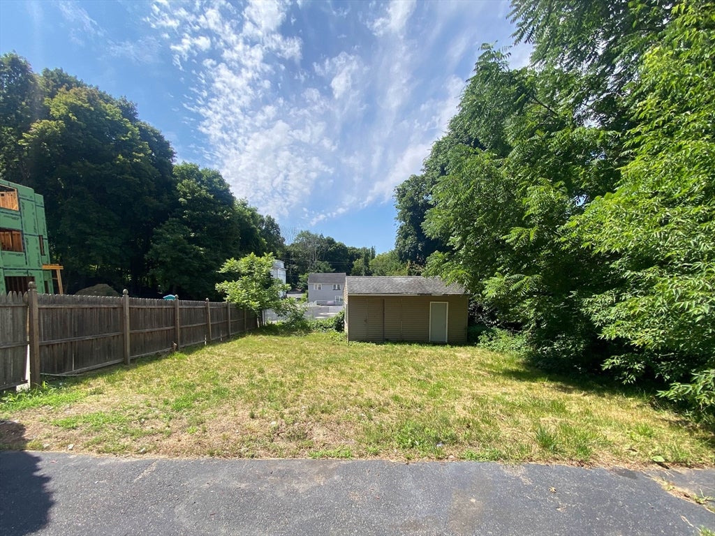 6 Carter Street, Webster, MA, 6 Carter Street, Webster, MA Photo #37