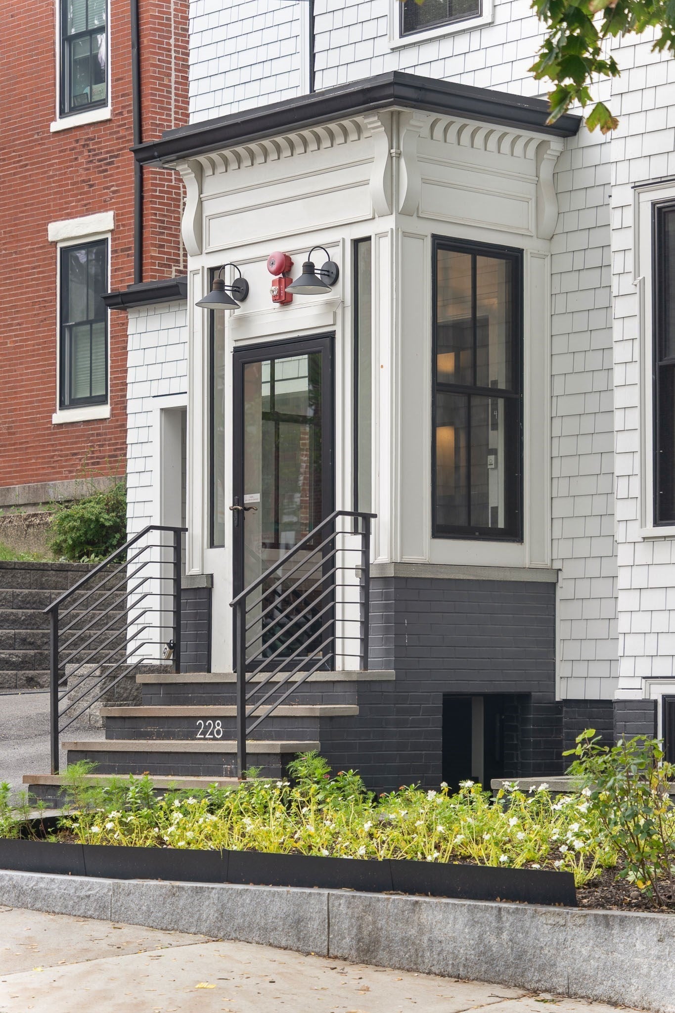 228 Webster St #1, Boston, MA Photo #28