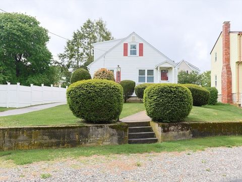 26 Presidents Rd Weymouth MA 02188