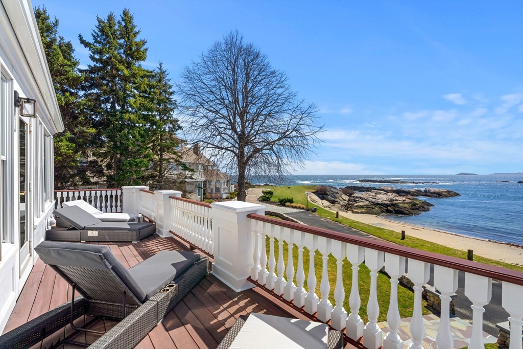 70 Galloupes Point Road