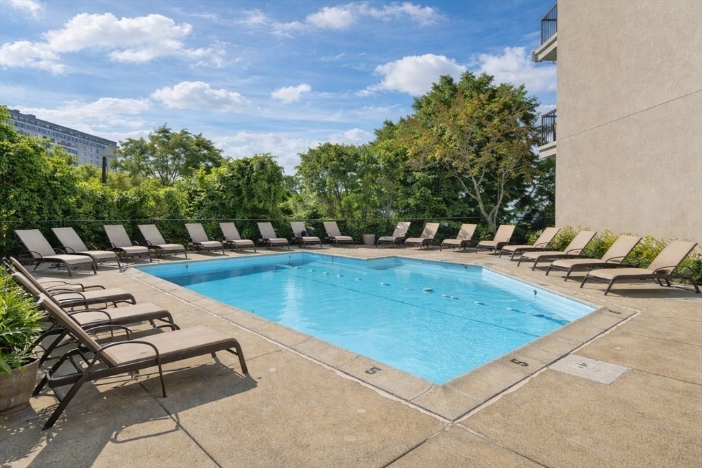 133 Commander Shea Blvd #605, Quincy, MA, 133 Commander Shea Blvd #605, Quincy, MA Photo #3
