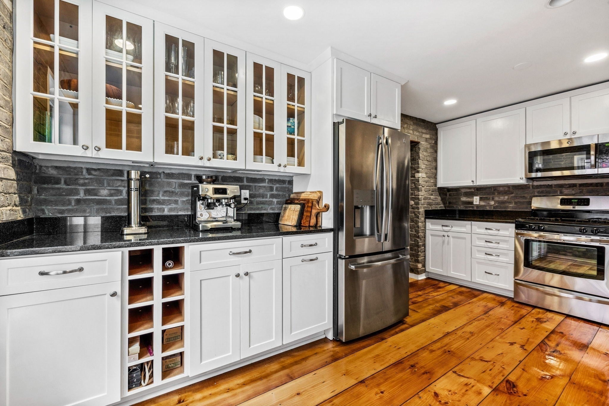 65 Pinckney St #2, Boston, MA Photo #8