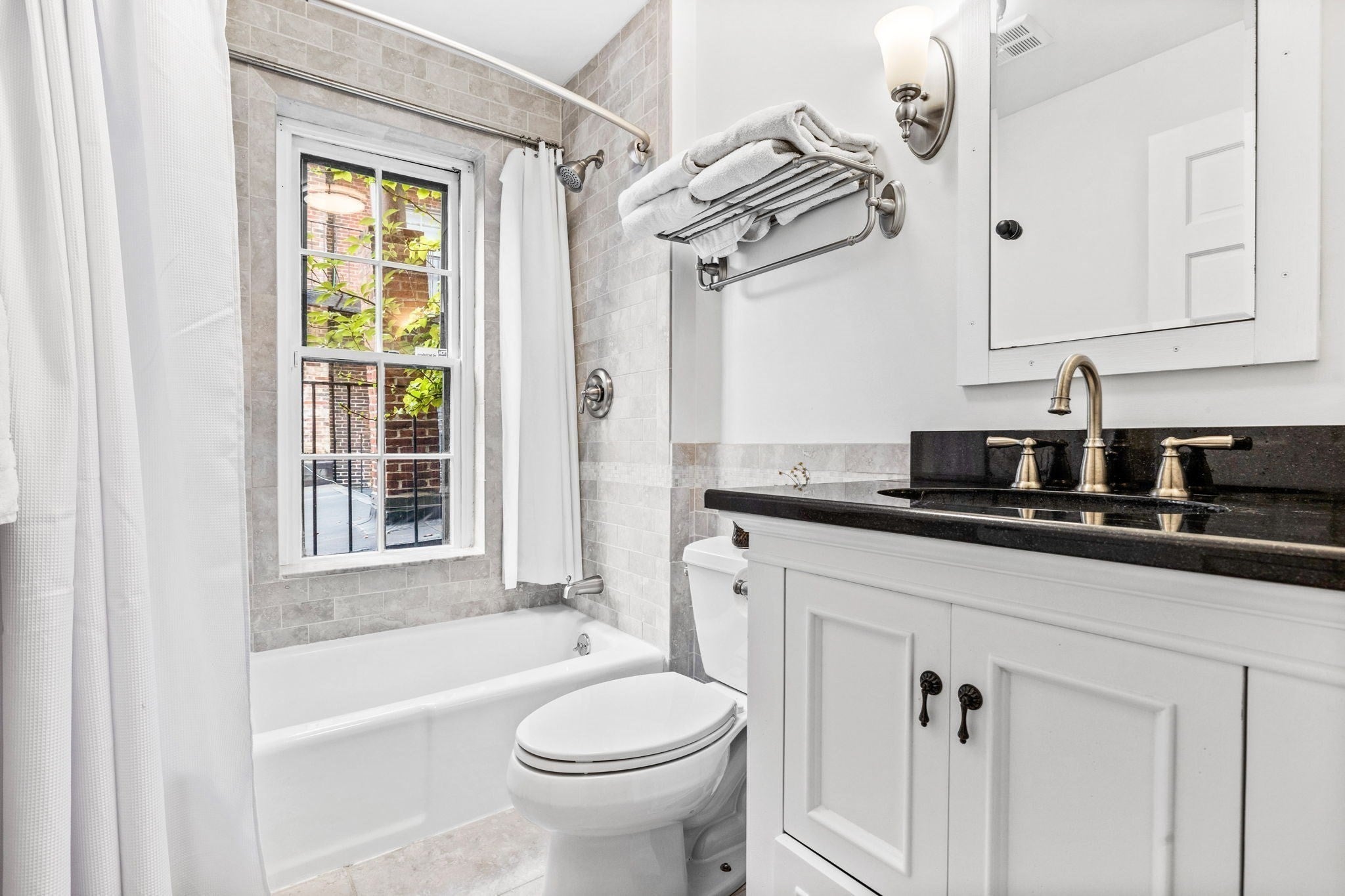 65 Pinckney St #2, Boston, MA Photo #11