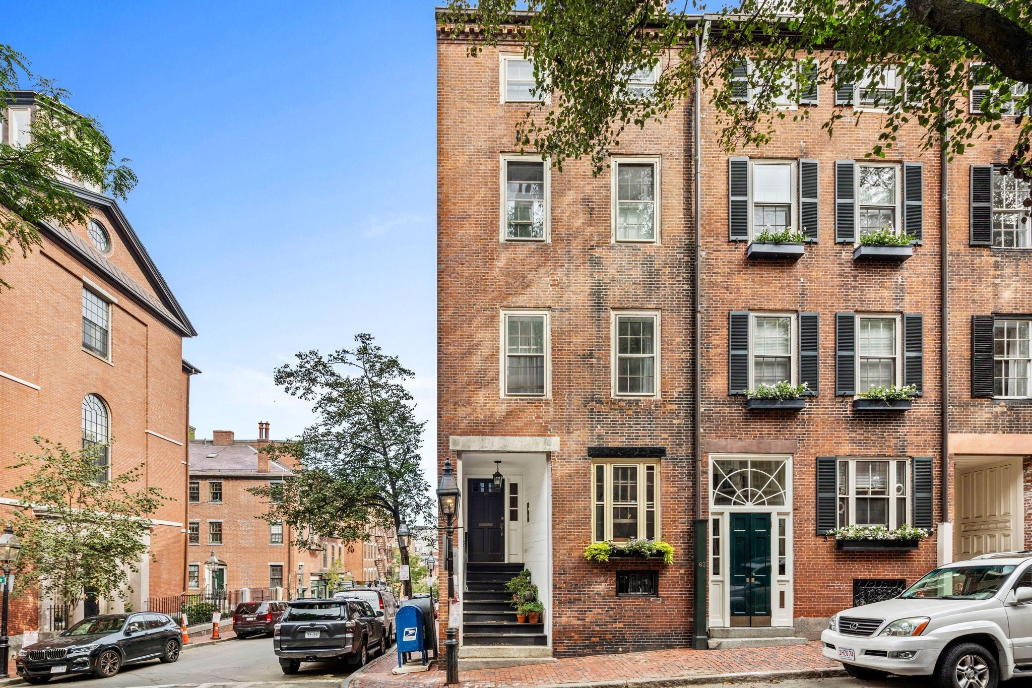 65 Pinckney St #2, Boston, MA Photo #1