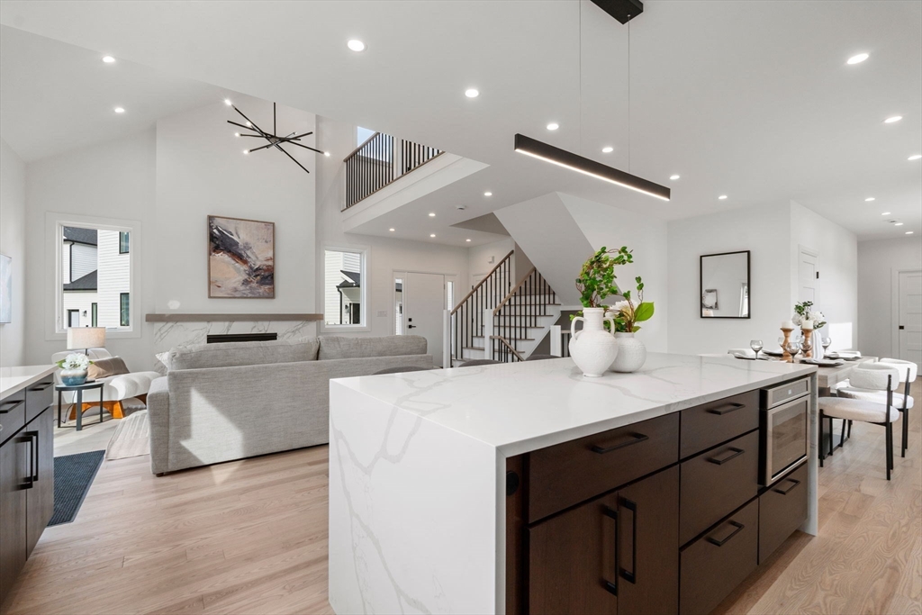 21 Johnson Place 21