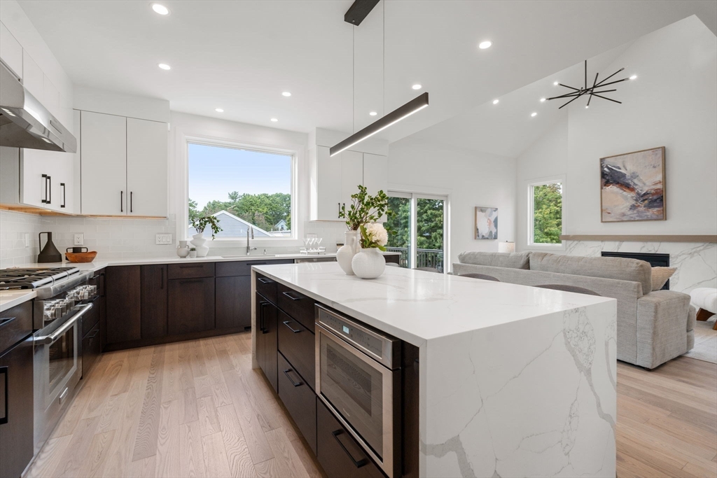 21 Johnson Place 21