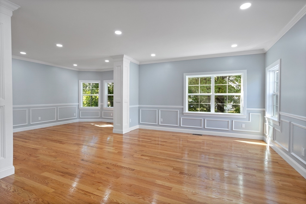 98 Carroll St 98