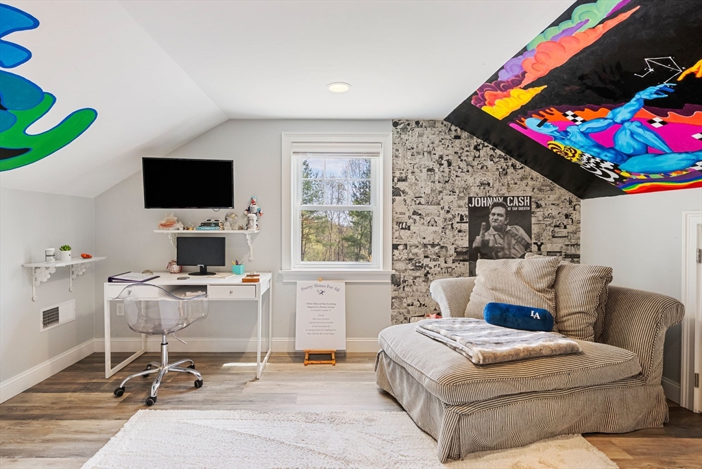 99 Red Gate Rd, Tyngsborough, MA Photo #32