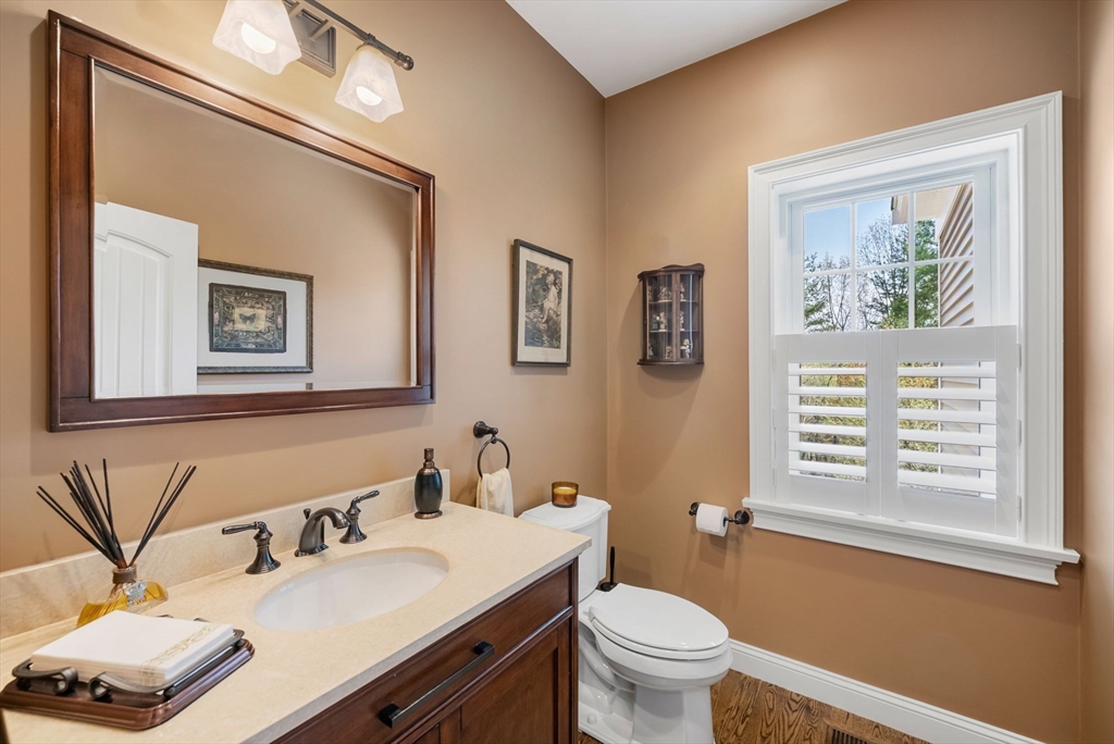 99 Red Gate Rd, Tyngsborough, MA Photo #18