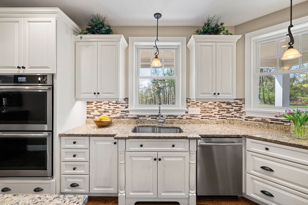 99 Red Gate Rd, Tyngsborough, MA Photo #12