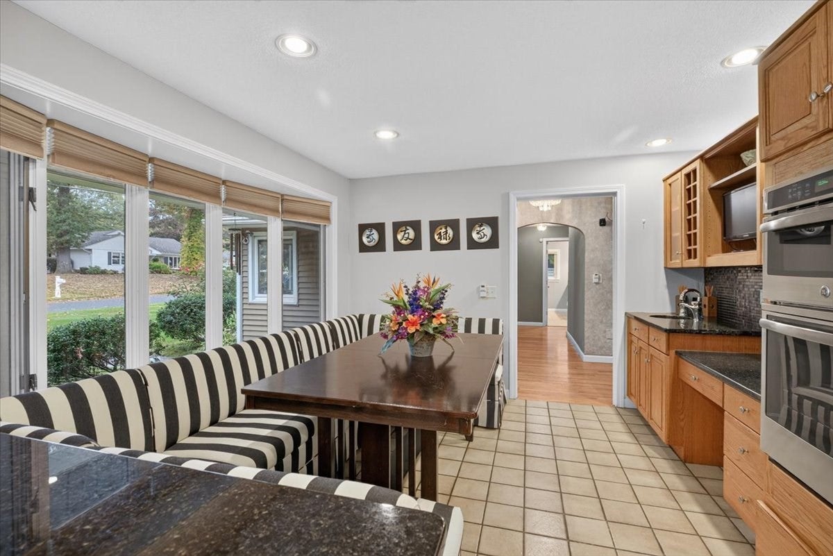 25 Ridgeway Circle