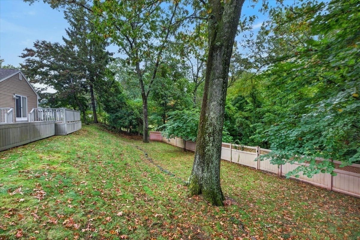 25 Ridgeway Circle, Springfield, MA, 25 Ridgeway Circle, Springfield, MA Photo #29