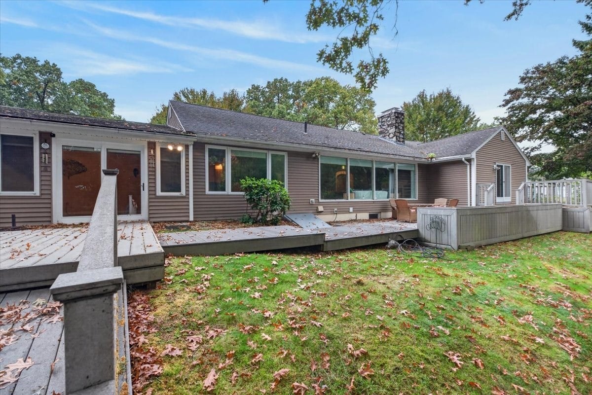 25 Ridgeway Circle, Springfield, MA, 25 Ridgeway Circle, Springfield, MA Photo #30