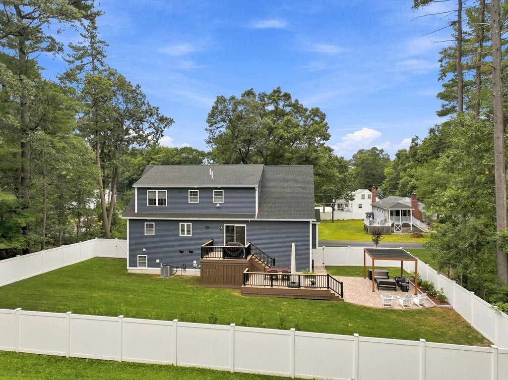 12 Gove Rd, Billerica, MA Photo #8