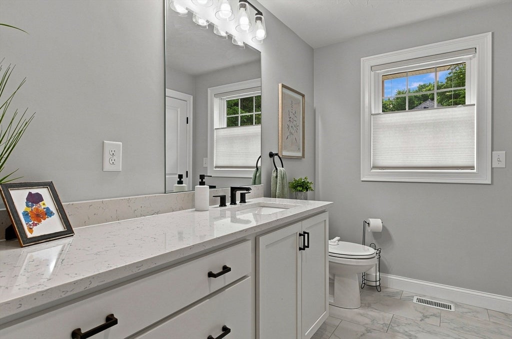12 Gove Rd, Billerica, MA Photo #27