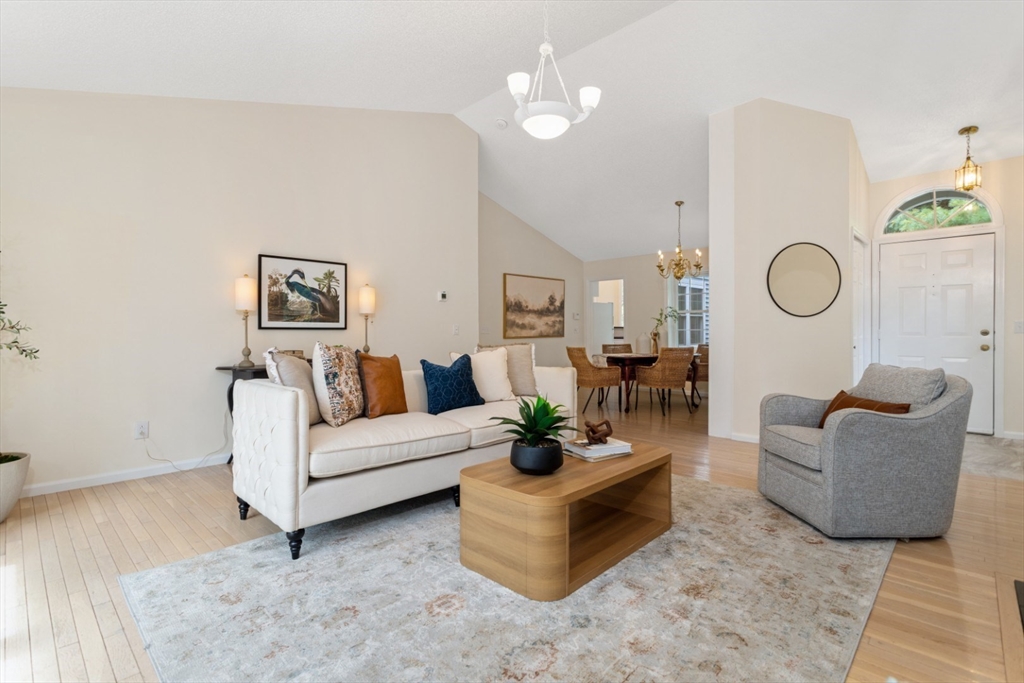 1 Treetop Court 1