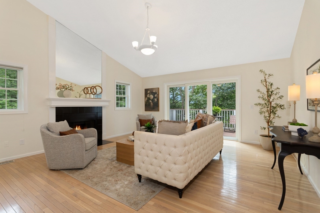 1 Treetop Court 1