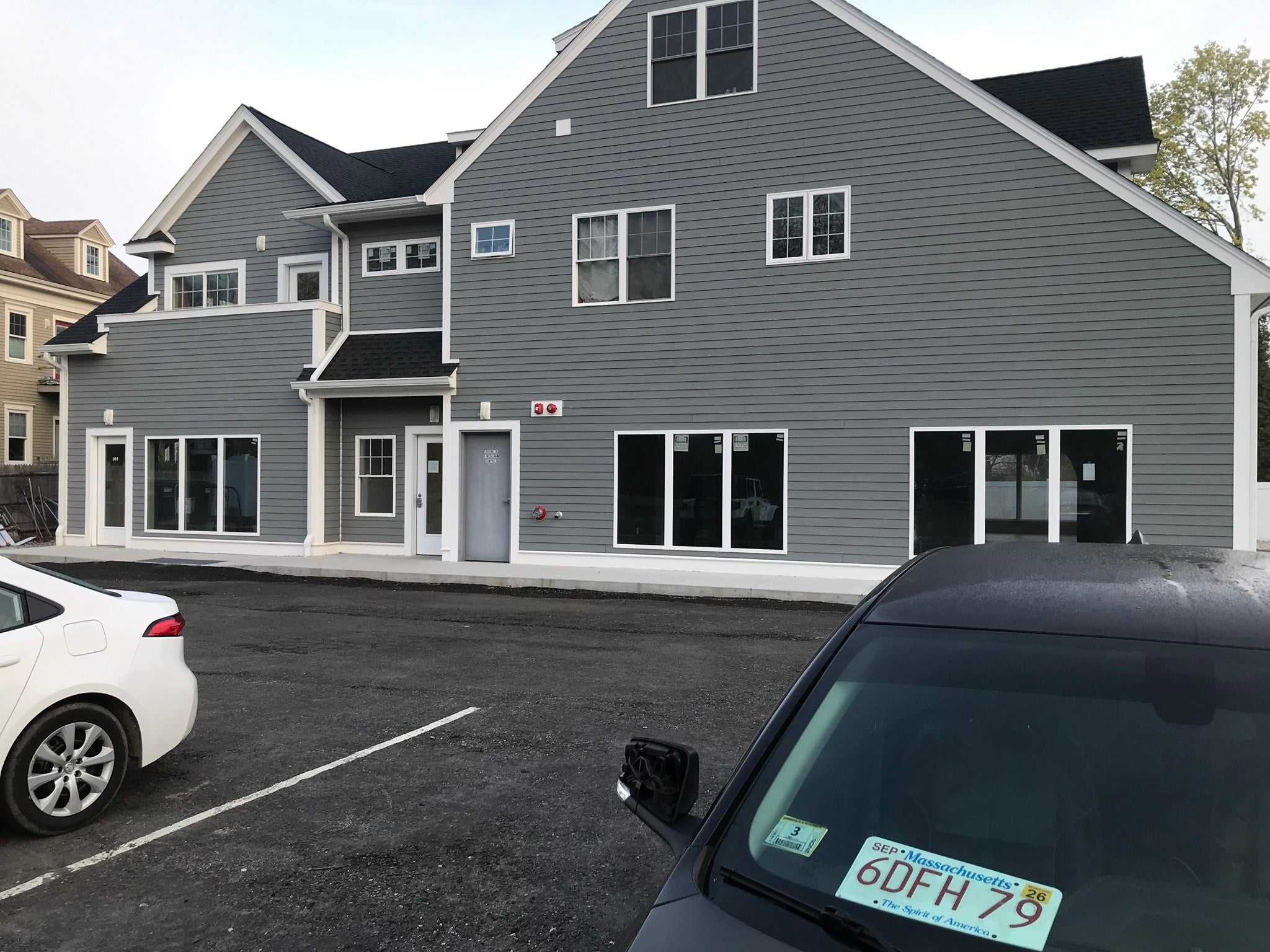 147 S Main St