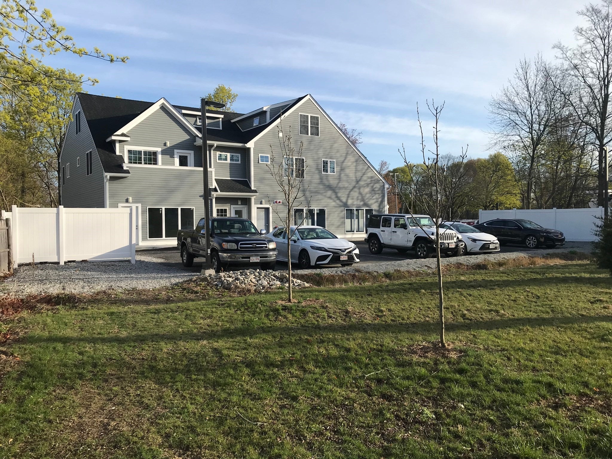 147 S Main St